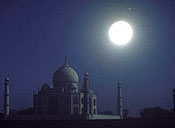 Taj Mahal Moon Tour